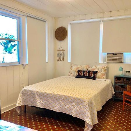 Private Studio With Free Parking Miami Esterno foto