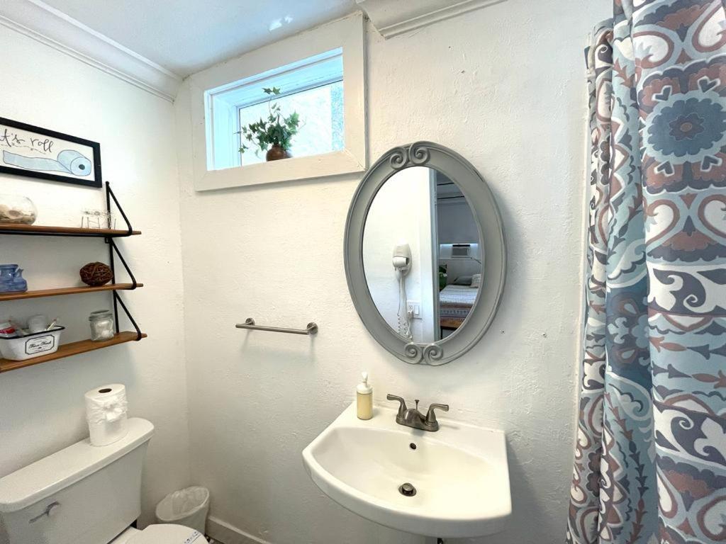 Private Studio With Free Parking Miami Esterno foto